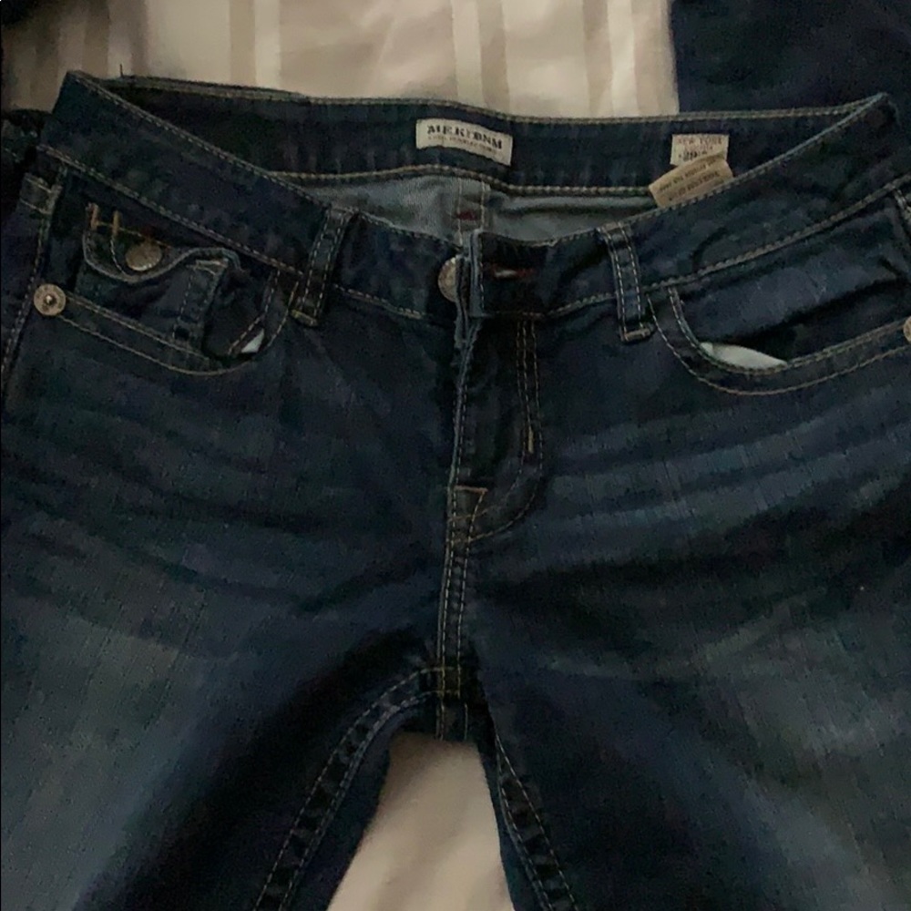 Skinny jeans